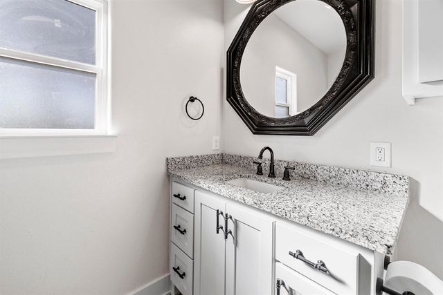 3499 Silk Tree Rd, Gilmer, TX 75645