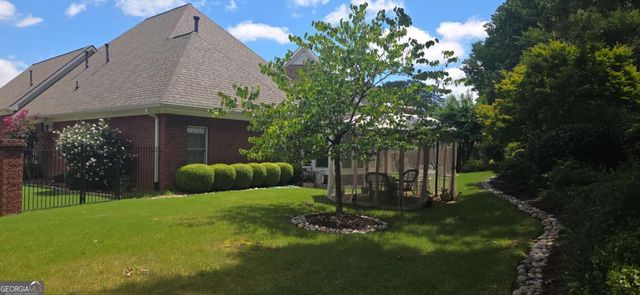 1555 Woodberry Run Drive, Snellville, GA 30078