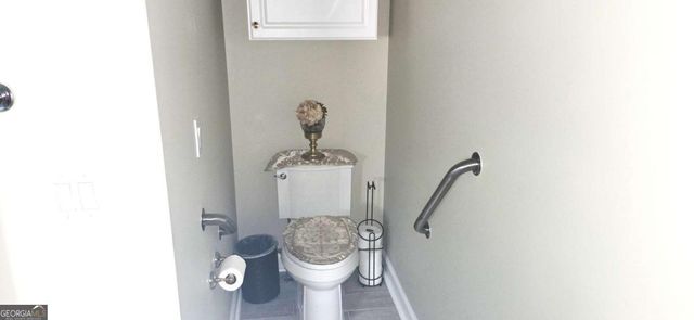 1555 Woodberry Run Drive, Snellville, GA 30078