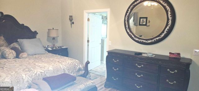 1555 Woodberry Run Drive, Snellville, GA 30078