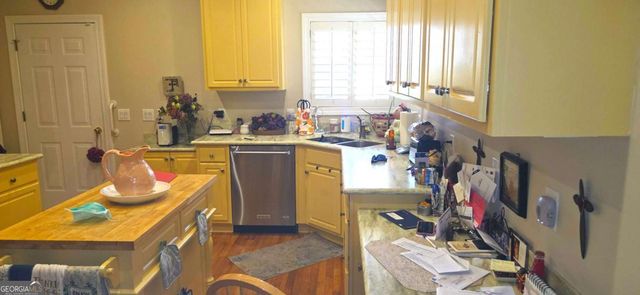 1555 Woodberry Run Drive, Snellville, GA 30078