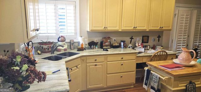 1555 Woodberry Run Drive, Snellville, GA 30078