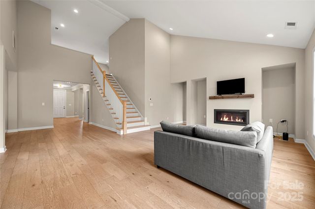 8620 Raven Top Drive, Mint Hill, NC 28227