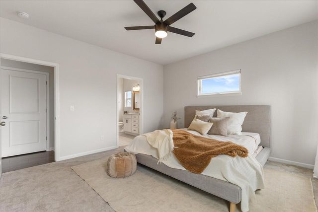 2874 Kegonsa DRIVE, Oconomowoc, WI 53066