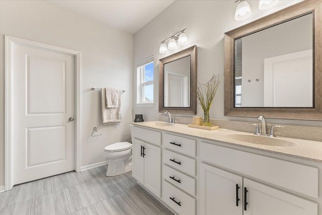 2874 Kegonsa DRIVE, Oconomowoc, WI 53066