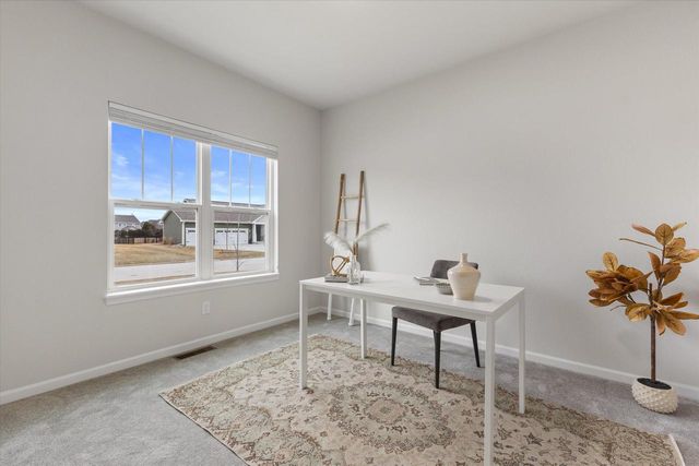 2874 Kegonsa DRIVE, Oconomowoc, WI 53066