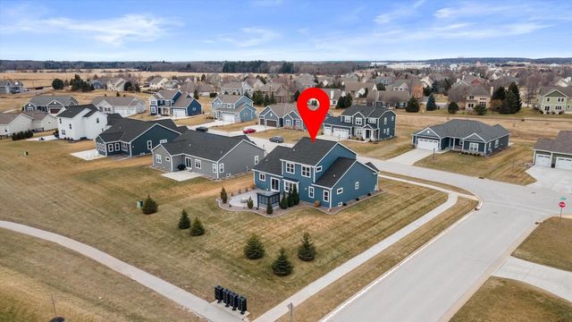 2874 Kegonsa DRIVE, Oconomowoc, WI 53066