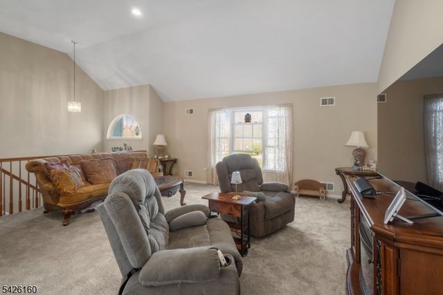 24 Reigler Rd, West Milford Twp., NJ 07421