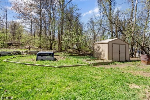 24 Reigler Rd, West Milford Twp., NJ 07421