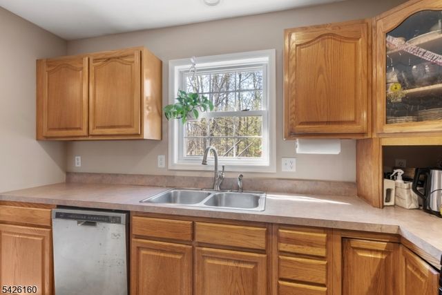 24 Reigler Rd, West Milford Twp., NJ 07421