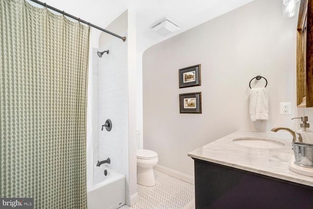 6404 POTOMAC AVE, Alexandria, VA 22307