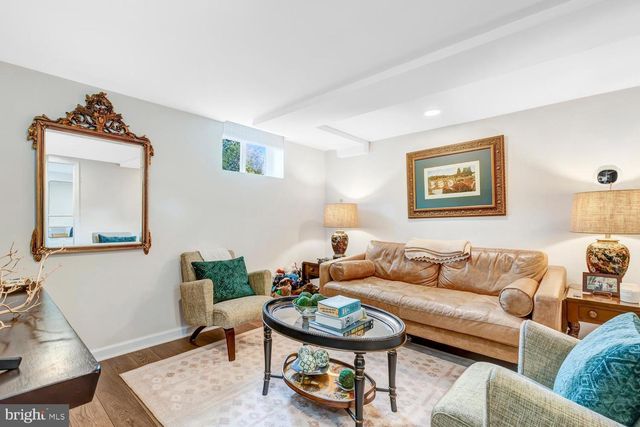 6404 POTOMAC AVE, Alexandria, VA 22307