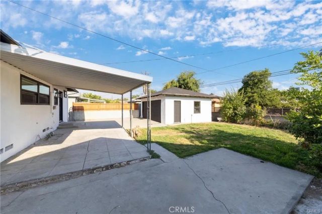 557 E Trenton, San Bernardino, CA 92404