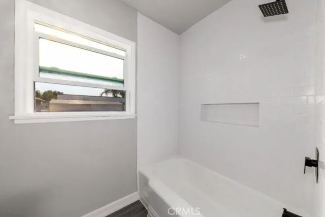 557 E Trenton, San Bernardino, CA 92404