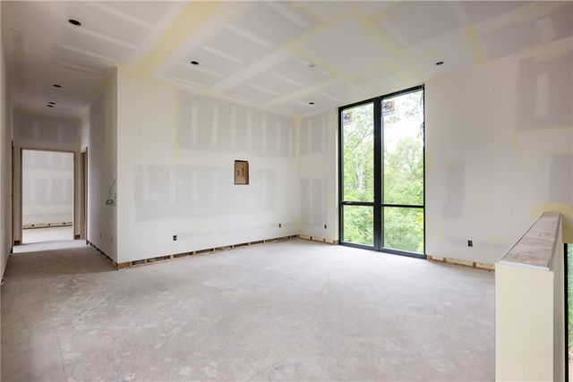 929 NW C Street, Bentonville, AR 72712