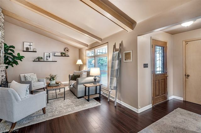 3423 Tall Oaks Lane, Austintown, OH 44511