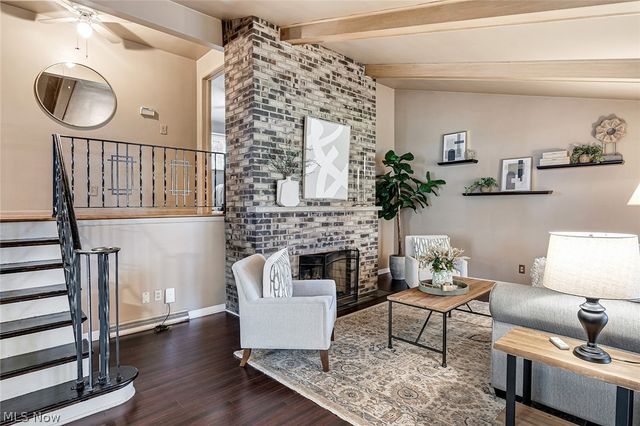 3423 Tall Oaks Lane, Austintown, OH 44511