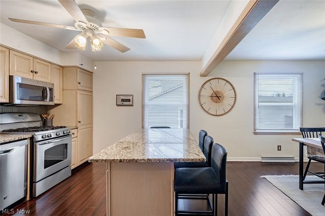 3423 Tall Oaks Lane, Austintown, OH 44511