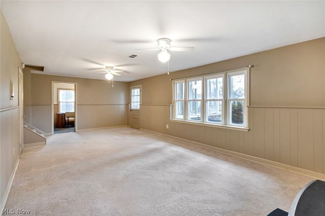 3423 Tall Oaks Lane, Austintown, OH 44511