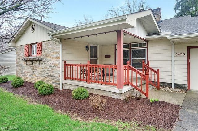 3423 Tall Oaks Lane, Austintown, OH 44511