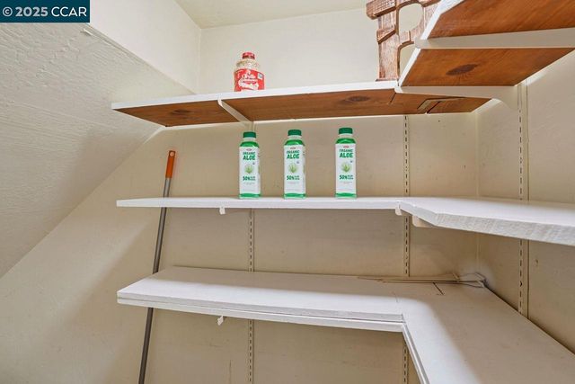 1013 Mohr Ln 2, Concord, CA 94518