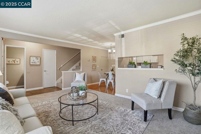 1013 Mohr Ln 2, Concord, CA 94518