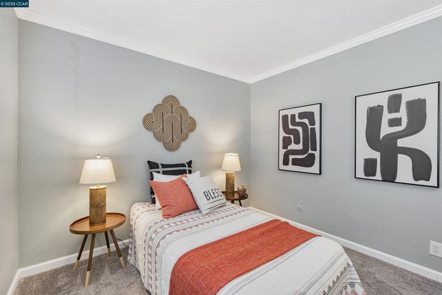 1013 Mohr Ln 2, Concord, CA 94518