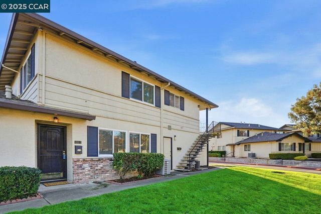 1013 Mohr Ln 2, Concord, CA 94518