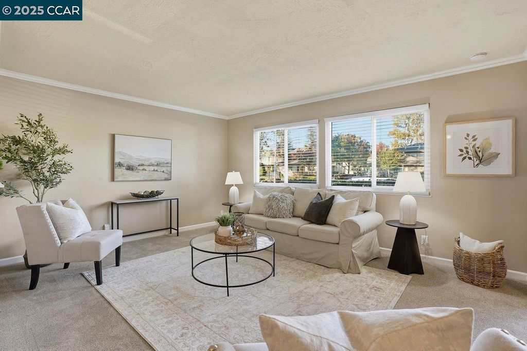 1013 Mohr Ln 2, Concord, CA 94518