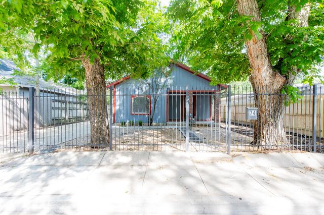 74 Julius ST, Austin, TX 78702