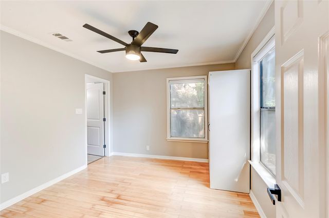74 Julius ST, Austin, TX 78702