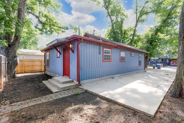 74 Julius ST, Austin, TX 78702