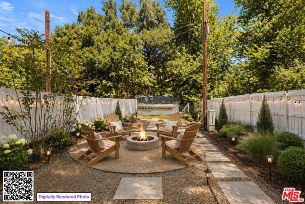 13111 Sierra Highway, Santa Clarita, CA 91390