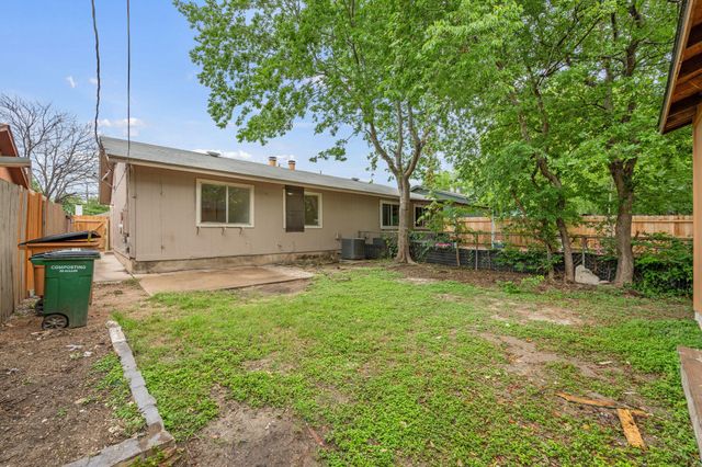 905 Fieldwood DR, Austin, TX 78758
