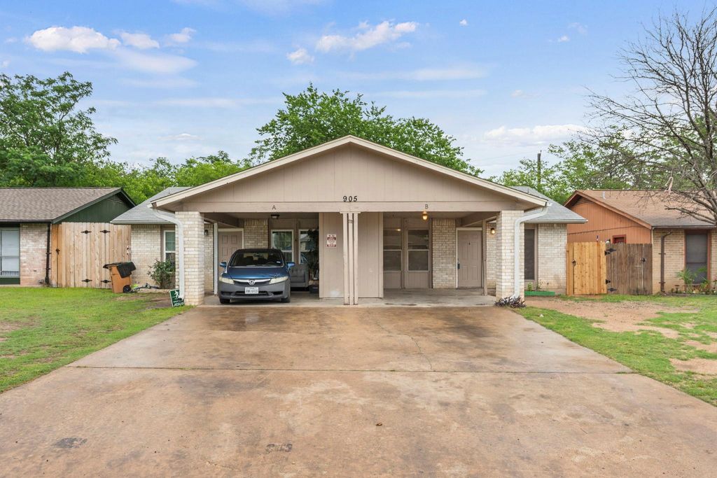 905 Fieldwood DR, Austin, TX 78758