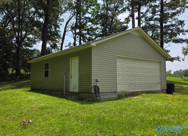 2845 E Upper River Road, Somerville, AL 35670