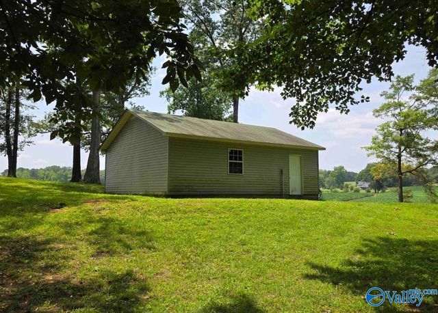 2845 E Upper River Road, Somerville, AL 35670