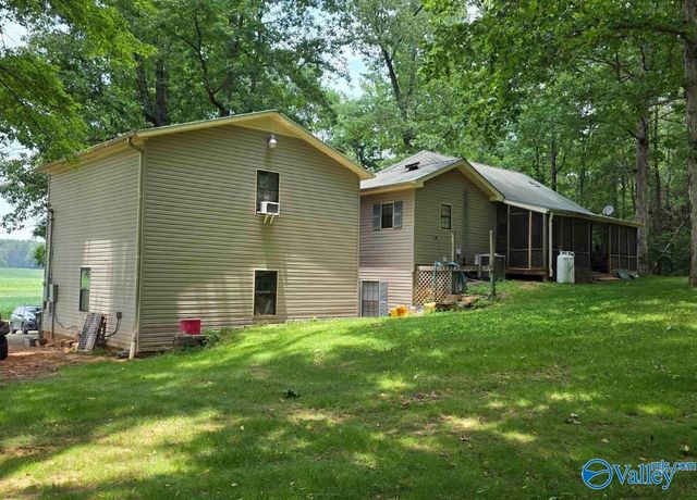 2845 E Upper River Road, Somerville, AL 35670