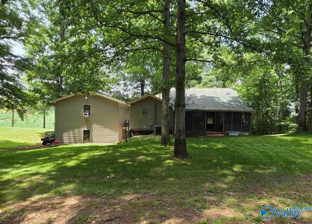 2845 E Upper River Road, Somerville, AL 35670
