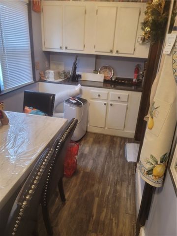 140 Knickerbocker Avenue, Rochester, NY 14615