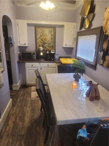 140 Knickerbocker Avenue, Rochester, NY 14615