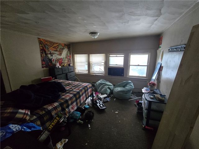 80 Huntington Park, Rochester, NY 14621