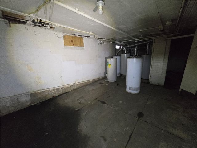 80 Huntington Park, Rochester, NY 14621