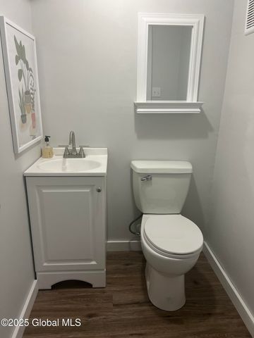 25 S Westcott Road, Rotterdam, NY 12306