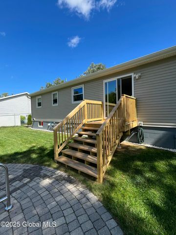 25 S Westcott Road, Rotterdam, NY 12306