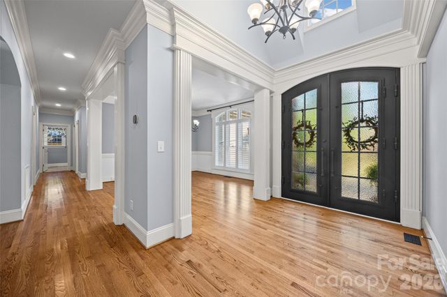 9331 Whispering Wind Drive, Charlotte, NC 28277