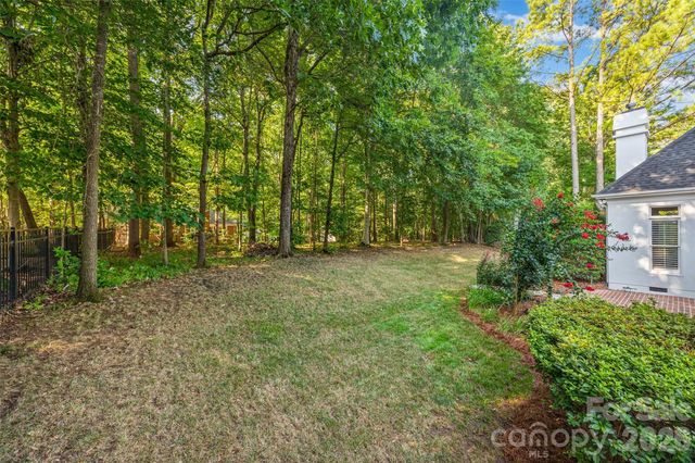 9331 Whispering Wind Drive, Charlotte, NC 28277