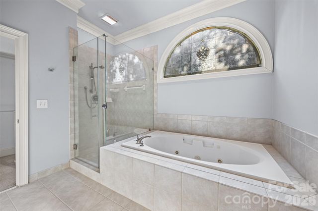 9331 Whispering Wind Drive, Charlotte, NC 28277