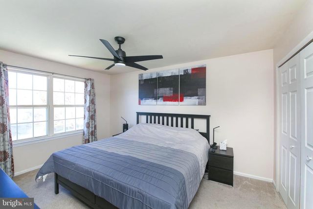 1049 DEERFIELD CIR, Perkasie, PA 18944