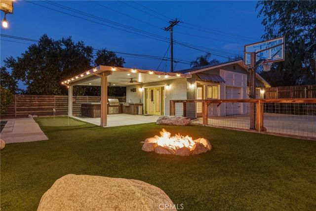 1582 Franklin Avenue, Redlands, CA 92373